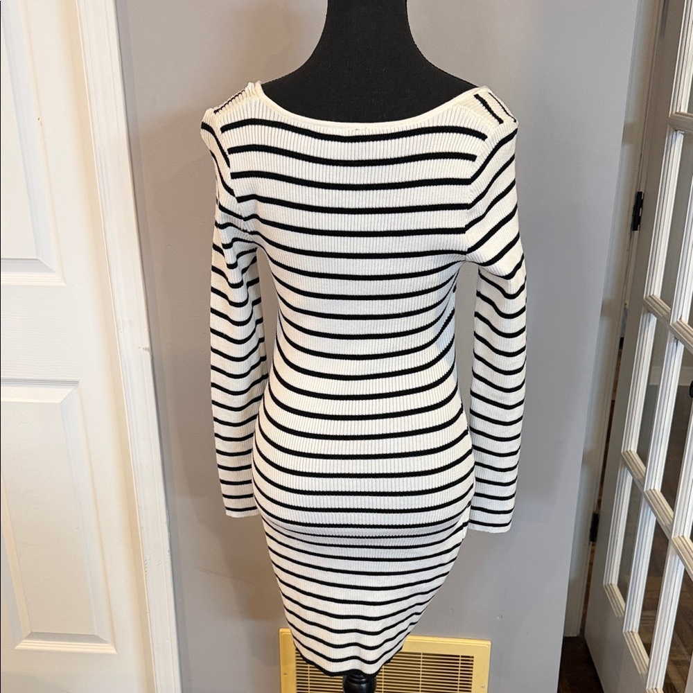 H&M Striped Long-Sleeve Bodycon Dress - White/Black size M - Picture 2 of 5